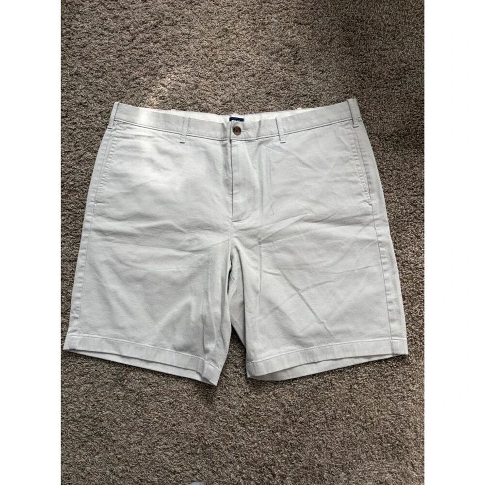 NEW J. Crew Factory Men’s 9” Flex Chino Shorts Stone Size Waist 40